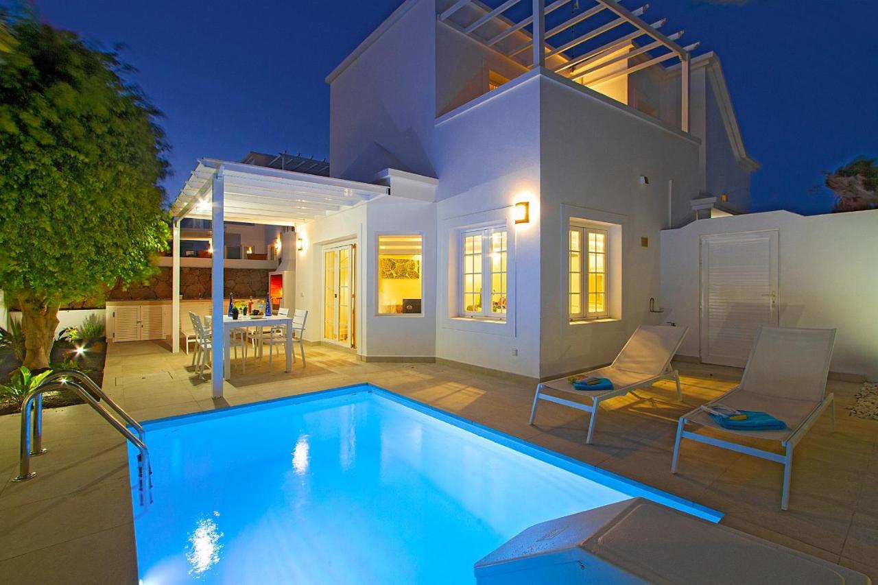 Villa Charlana By Buenavilla ปูแอร์โตเดลคาร์เมน ภายนอก รูปภาพ