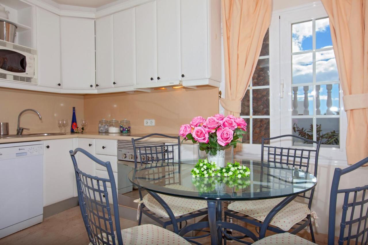 Villa Charlana By Buenavilla ปูแอร์โตเดลคาร์เมน ภายนอก รูปภาพ