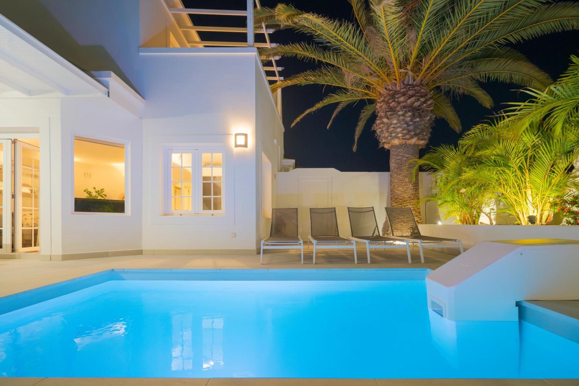 Villa Charlana By Buenavilla ปูแอร์โตเดลคาร์เมน ภายนอก รูปภาพ