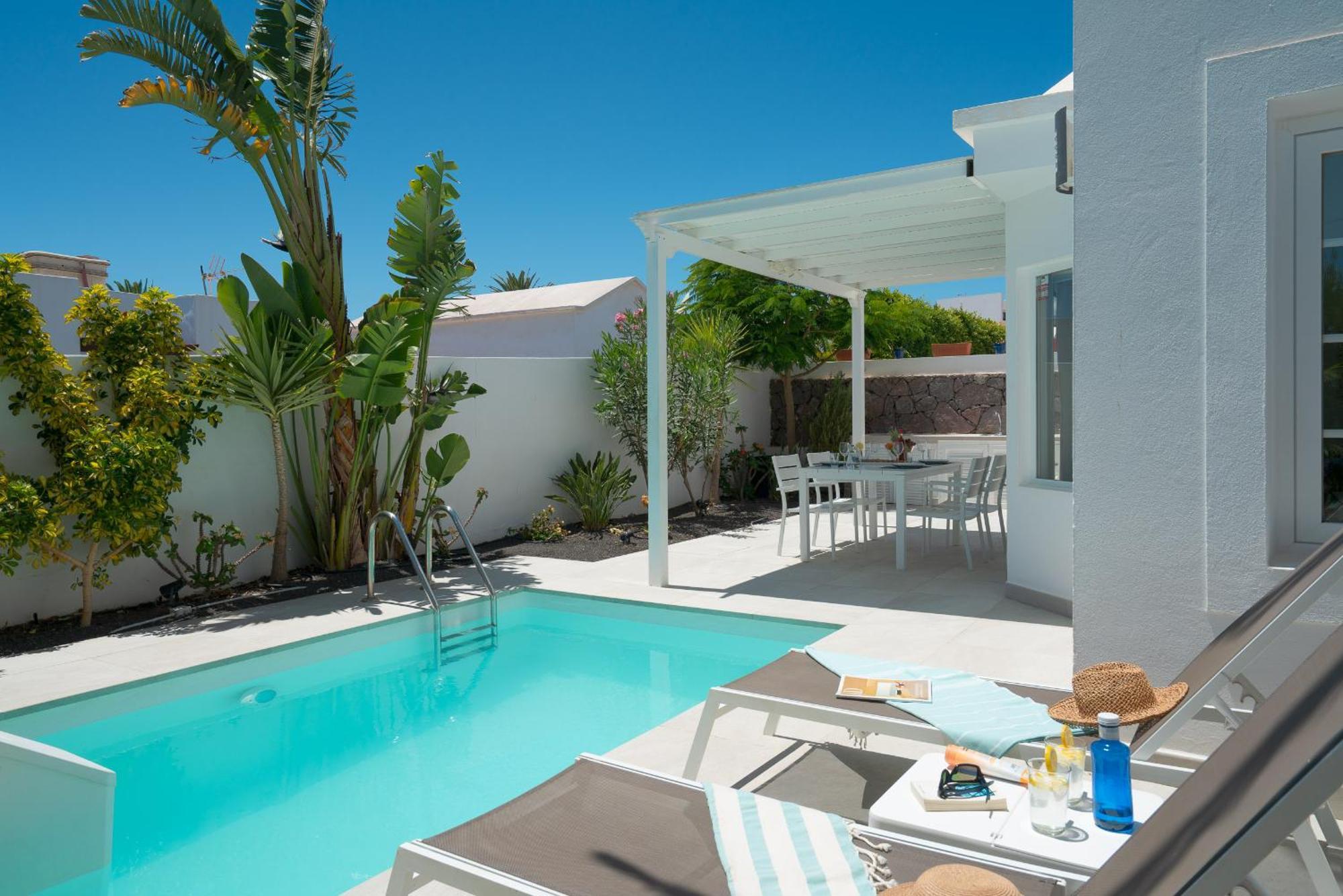 Villa Charlana By Buenavilla ปูแอร์โตเดลคาร์เมน ภายนอก รูปภาพ