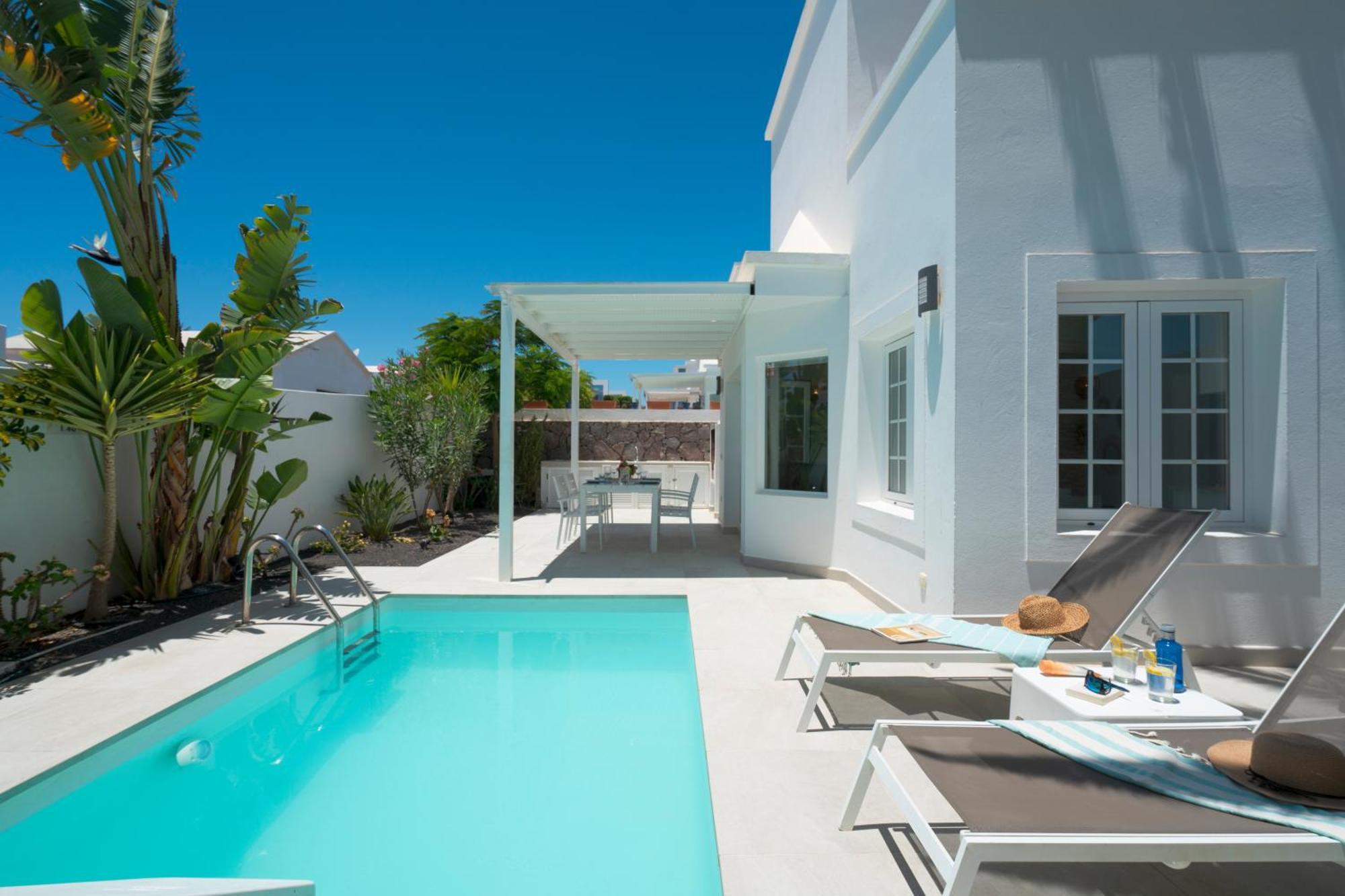 Villa Charlana By Buenavilla ปูแอร์โตเดลคาร์เมน ภายนอก รูปภาพ